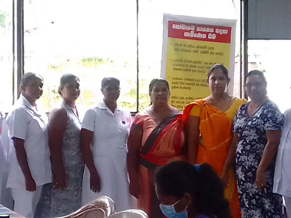 Providing breakfast for pregnant mothers / Homagama (2022-11-15)